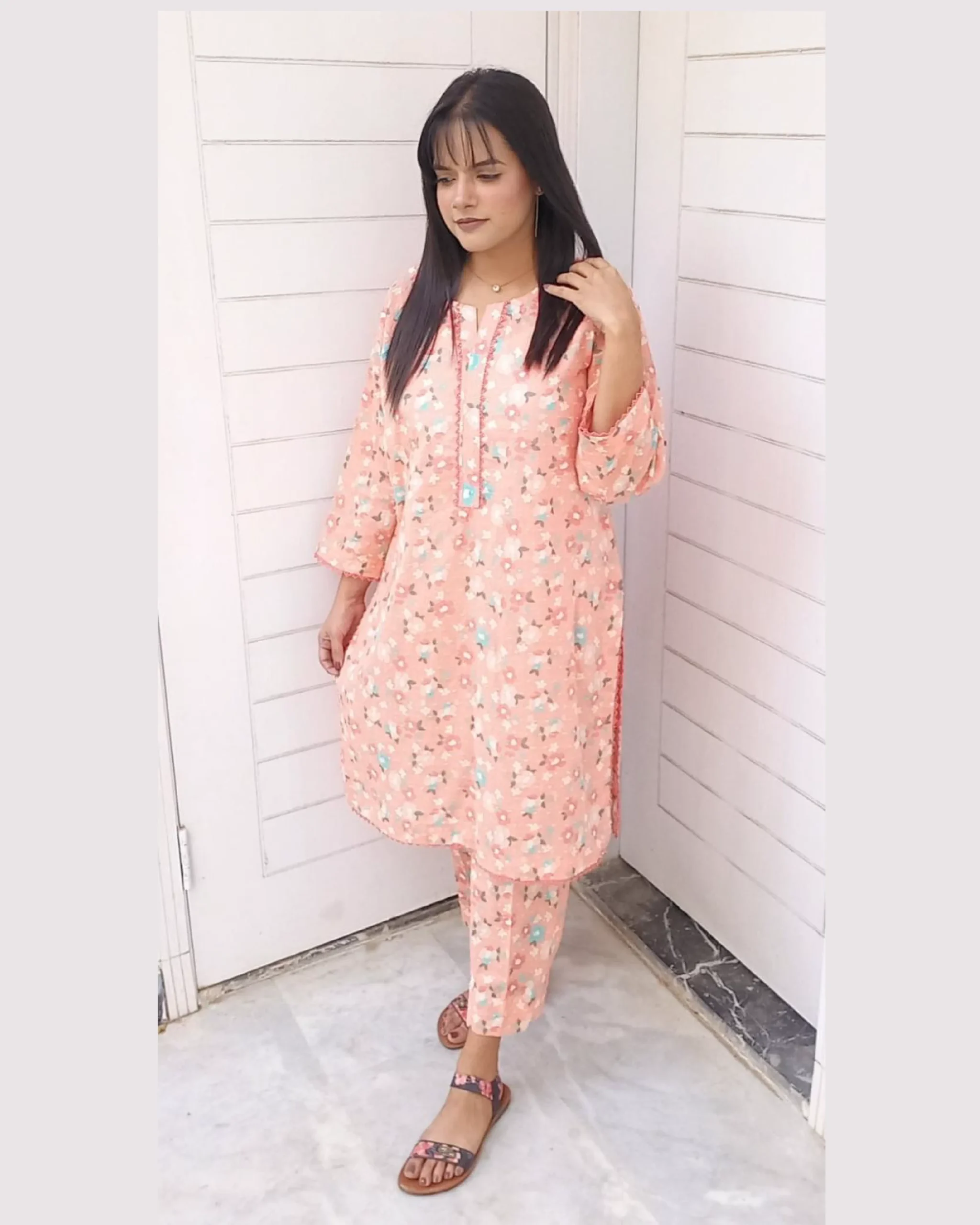 Peach Floral Printed 2 Piece Lawn Suit For Women Elegant Peach Floral Printed 2 Piece Lawn Suit For Women
