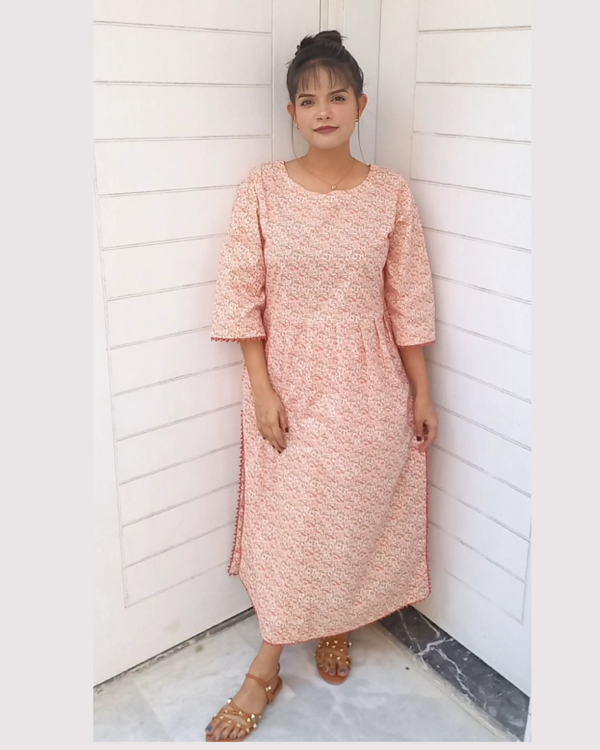 Peach Floral Printed 2 Piece Lawn Suit For Women Elegant Peach Floral Printed 2 Piece Lawn Suit For Women